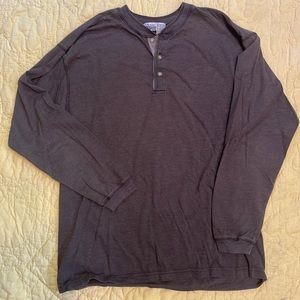 Men’s Basic Editions long sleeve Henley